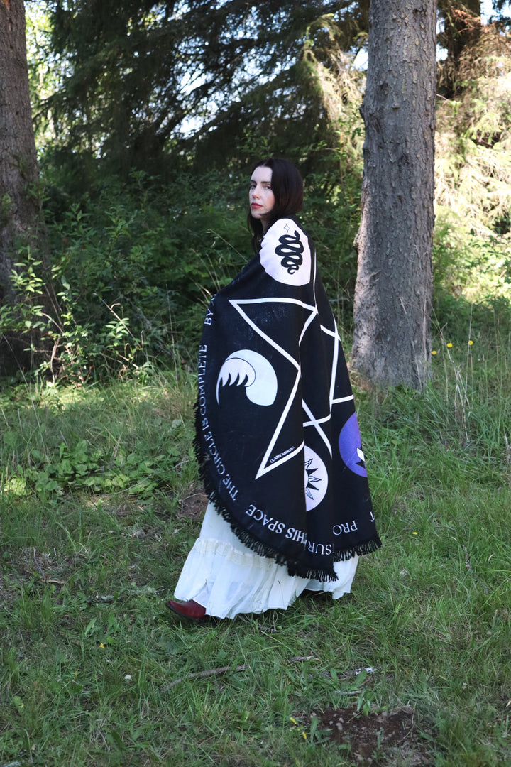 The Basic Witch Traveling Spell Space
