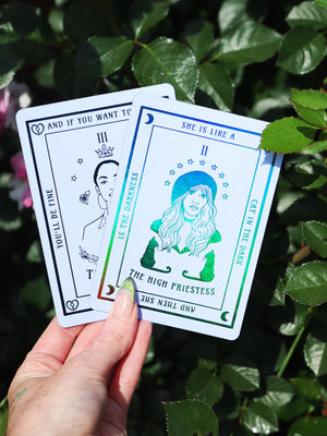 Sirens Of Song Tarot Deck (Lavender)