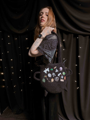 Cozy Cauldron Bag