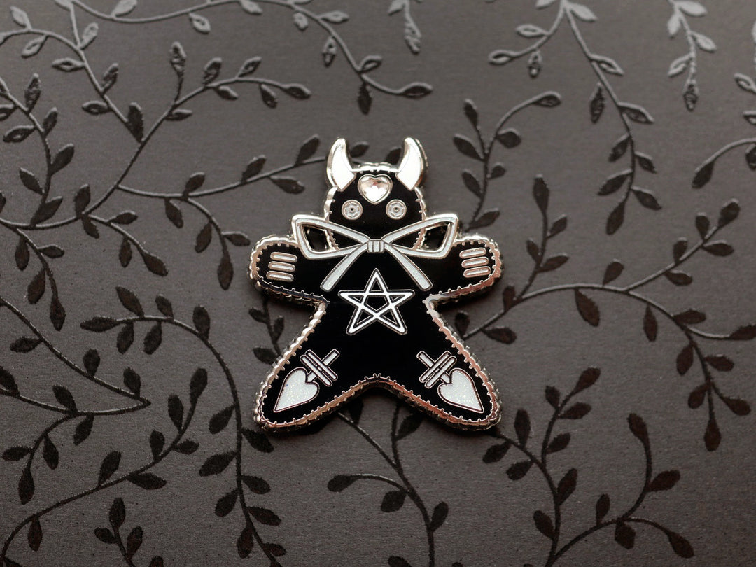 Pocket Poppet Pals™ Protection Pin