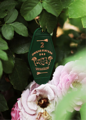 Owens Sisters B&B Motel Keychain